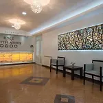 Hotel Athos R.m.t. 4*