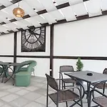 Hotel Athos R.m.t. 4*