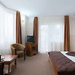 Athos R.m.t. Hotel Cluj-Napoca