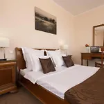 Athos R.m.t. Hotel Cluj-Napoca