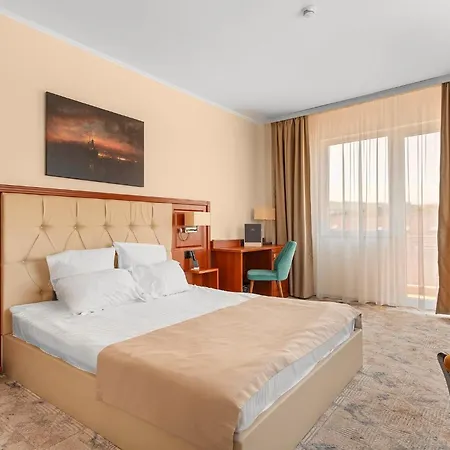 Hotel Athos R.m.t.