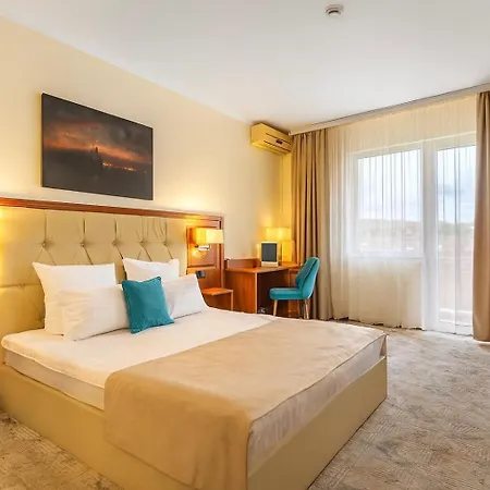 Hotel Athos R.m.t. 4*