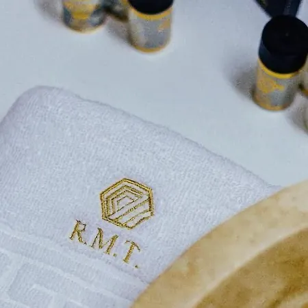 Athos R.m.t. Hotel 4*