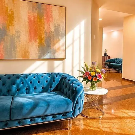 Athos R.m.t. Hotel Cluj-Napoca