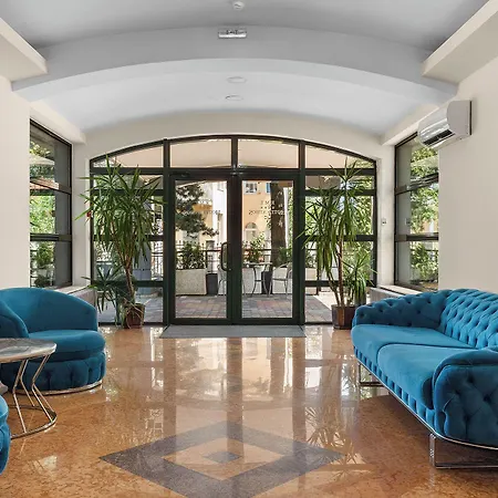Hotel Athos R.m.t.