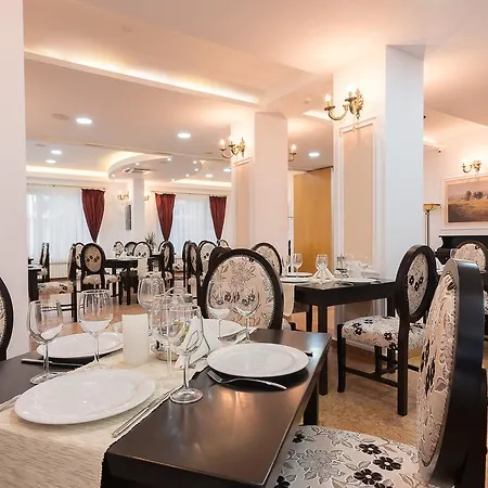 Athos R.m.t. Otel 4*