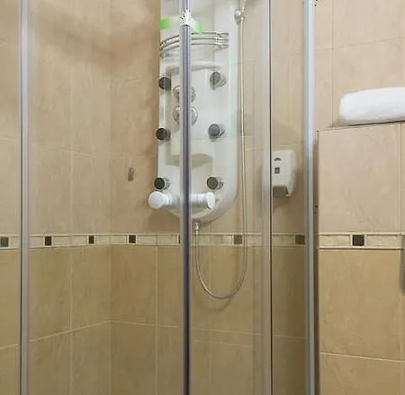 Otel Athos R.m.t. 4*