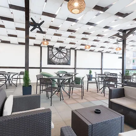 Athos R.m.t. Otel 4*