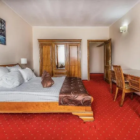 Athos R.m.t. Hotel 4*