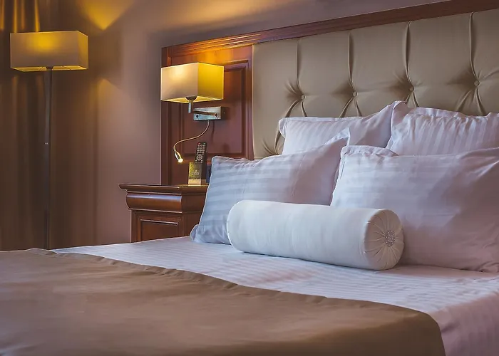 Athos R.m.t. Hotel 4*