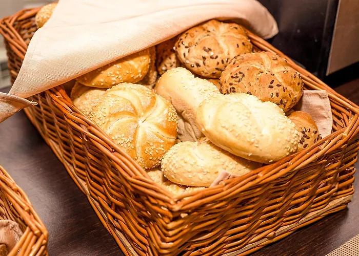 Athos R.m.t. Hotel Cluj-Napoca