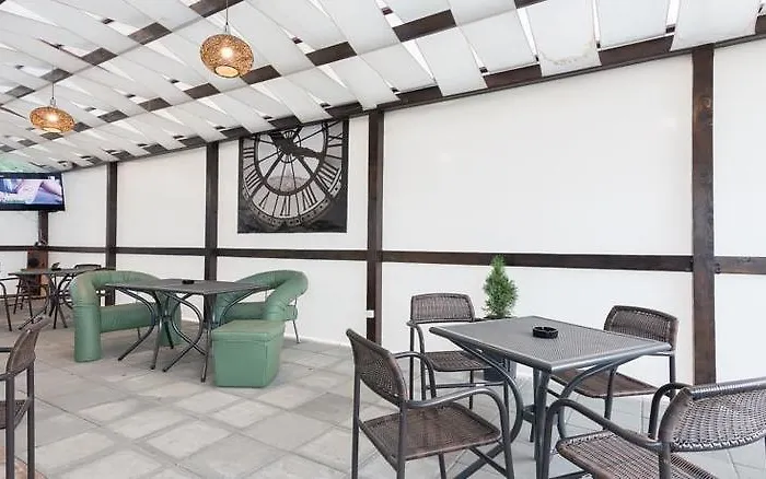 Hotel Athos R.m.t. 4*